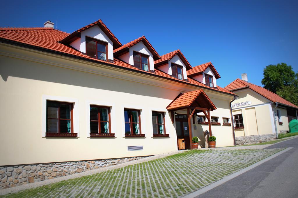 Penzion U Rudolfu Vlasenice Exteriör bild